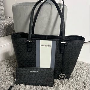 Michael Kors tote with matching wristlet wallet